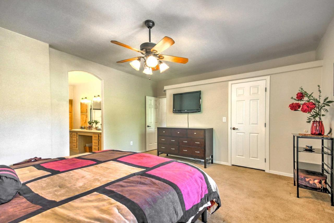 Beautiful Kanab Home With Yard - Walk To Restaurants Dış mekan fotoğraf