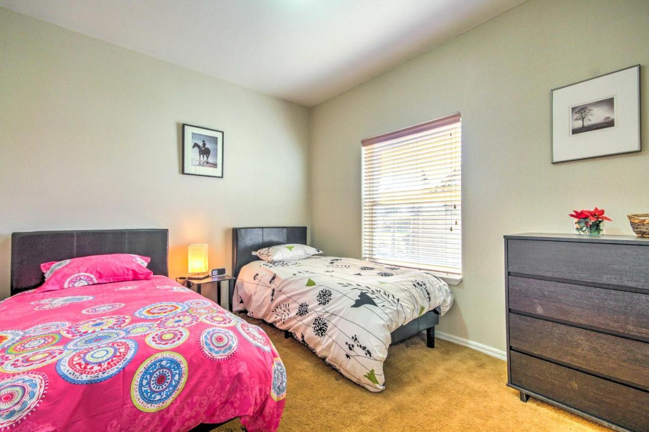 Beautiful Kanab Home With Yard - Walk To Restaurants Dış mekan fotoğraf